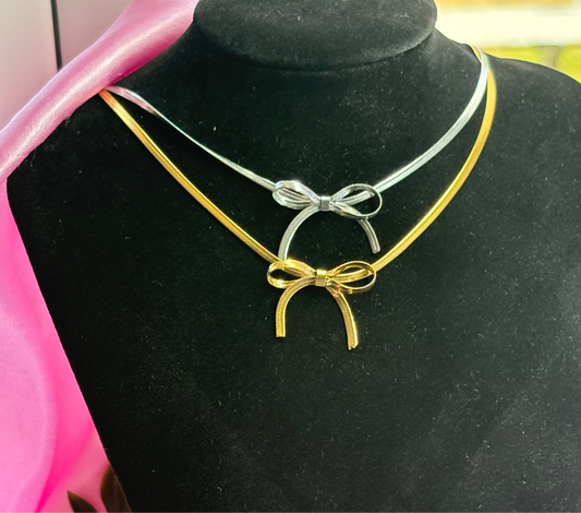 Classic bow chain choker necklace / stainless steel / tarnish resistant