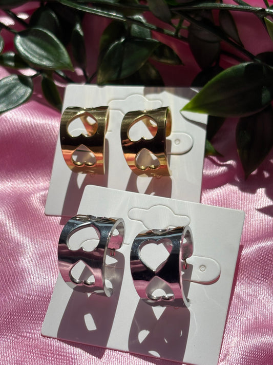 Chunky cut out heart hoops / stainless steel / water resistant / tarnish resistant